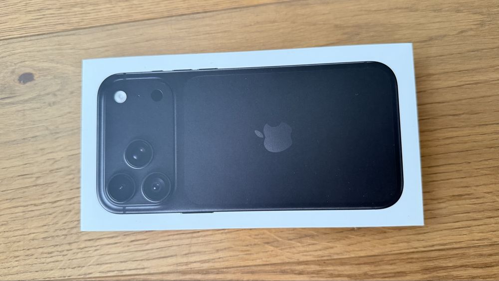 НОВИЙ Apple iphone 18 Pro Max 256 gb Black чорний Esim США