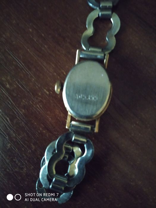 Женские часы "Чайка"