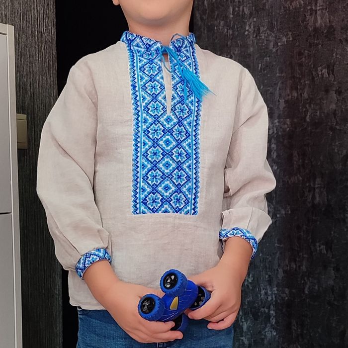 Вишиванка дитяча льняна. На зріст 110 максимум