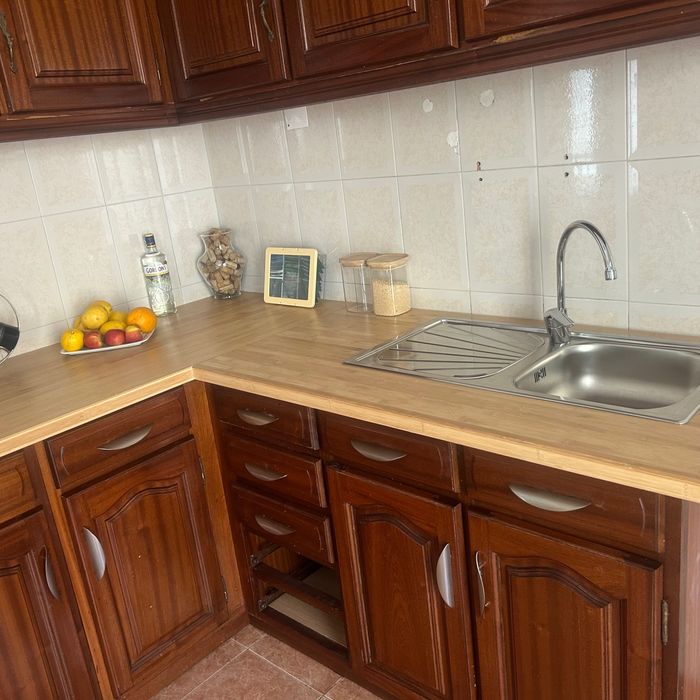 Arrenda-se Quarto