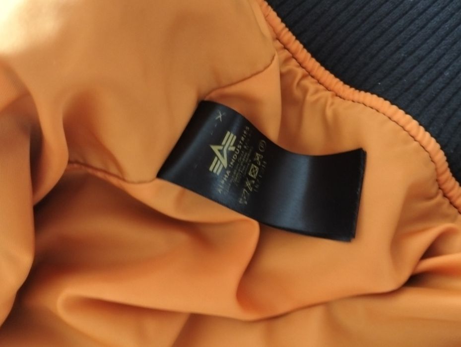 бомбер ma1 alpha industries