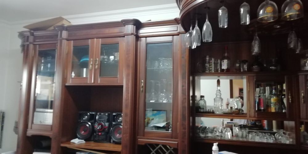 Móvel Bar, TV e Louceiro - em bom estado