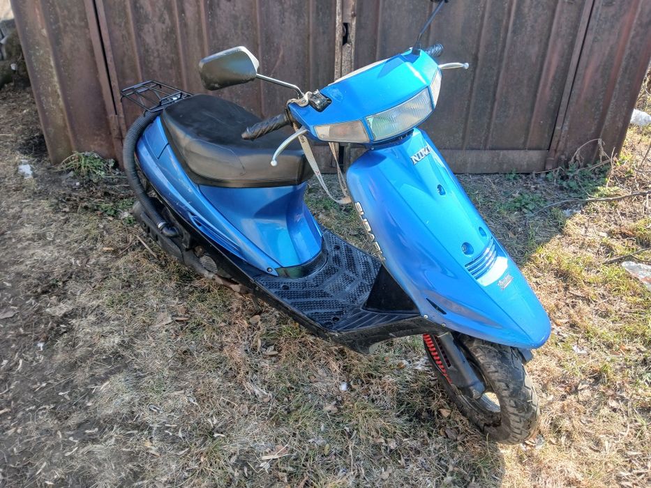 Suzuki Address V100
