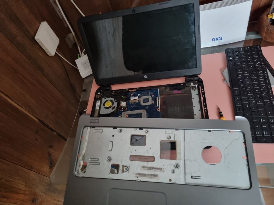 hp 15-r103np o botao de ligar deixou de funcionar