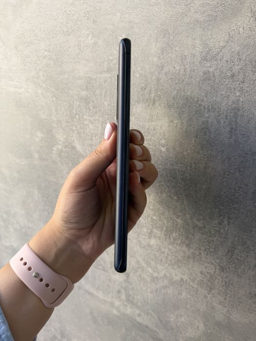 Samsung Galaxy S20 FE 6/128 в хорошому стані!  Гарантія 30 днів