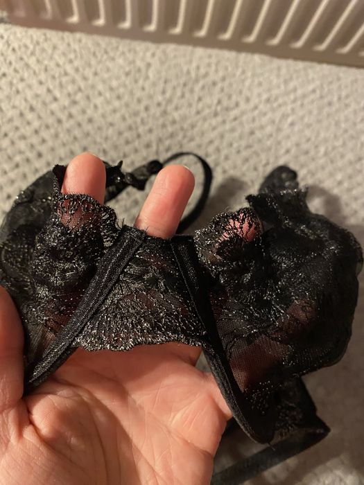 Stanik koronkowy fiszbiny