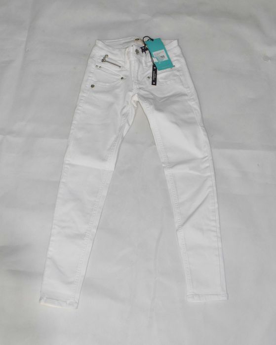 Freeman T. Porter Alexa 2XS białe jeansy skinny 7/8