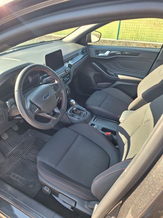 Ford Focus SW 1.0i Ecoboost ST Line X