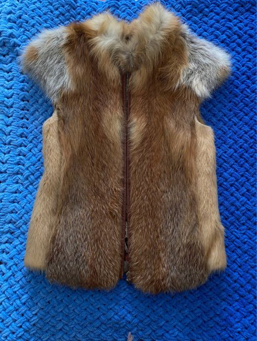 Жилет из лисы