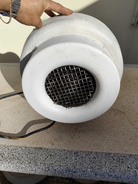 extrator de fumos redondo