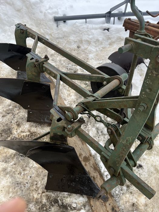 Плуг Unia Grudziadz 3/30 см