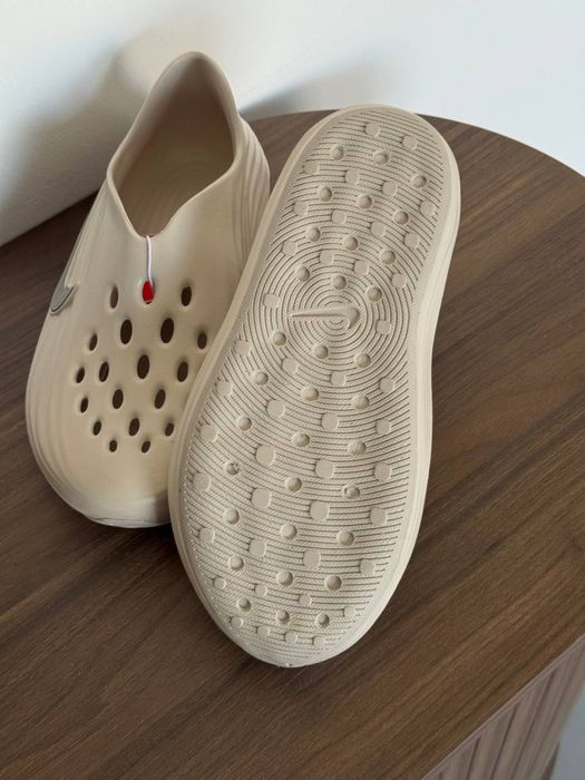 Оригинал Nike ReactX Rejuven 8 (HV5062 100) крокси від найк бежеві летние женские crocs найк реакт