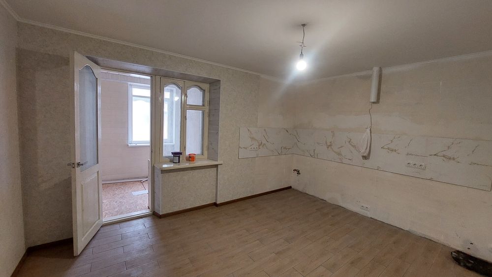 Продам 2-кімнатну квартиру. Вул.Київська,6а.