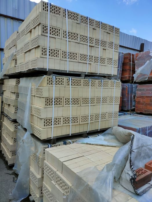 Кирпич керамический, облицовочный, клинкерный, общестроительный.