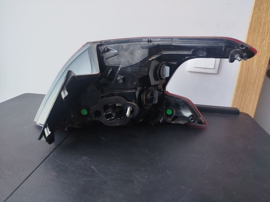 Farolim Esquerdo Peugeot 308 II