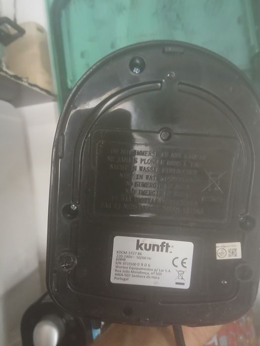 Maquina de café  knfut