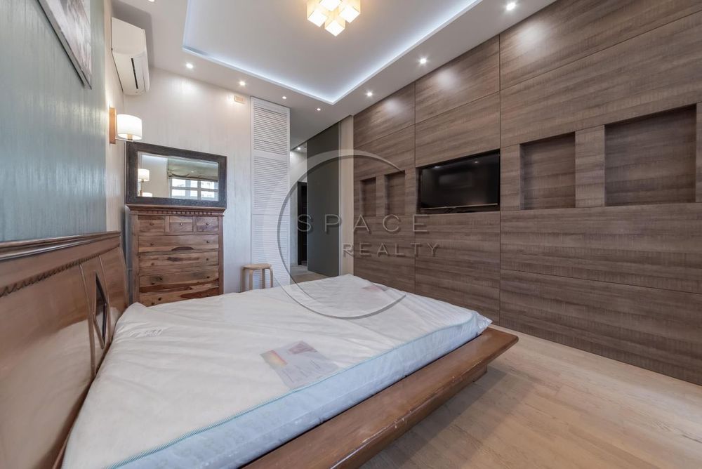 Продаж 3-ної Квартири Верхогляда 20 (Драгомирова) Новопечерські Липки
