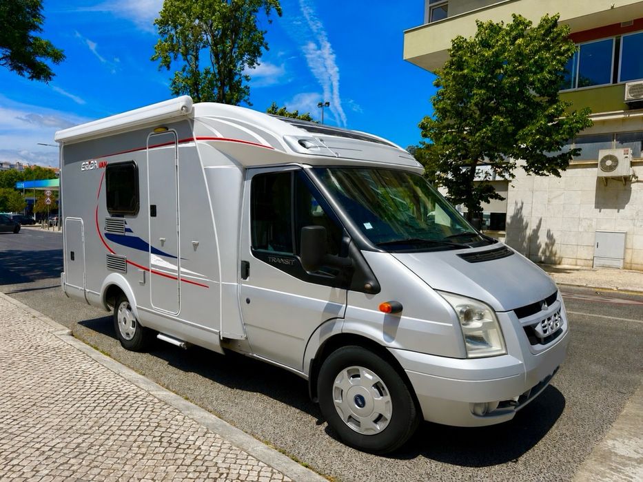Autocaravana Ford Eriba Van 2.5 tdi c/