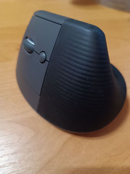 Мишка бездротова Logitech Lift Left Vertical Ergonomic Wireless/Blueto