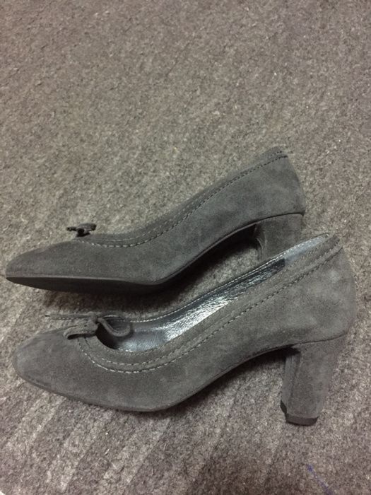 Sapatos de senhora- tamanca