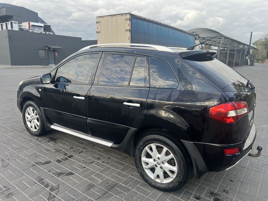Продам  Renault Koleos 2008 2.5 газ/ бензин