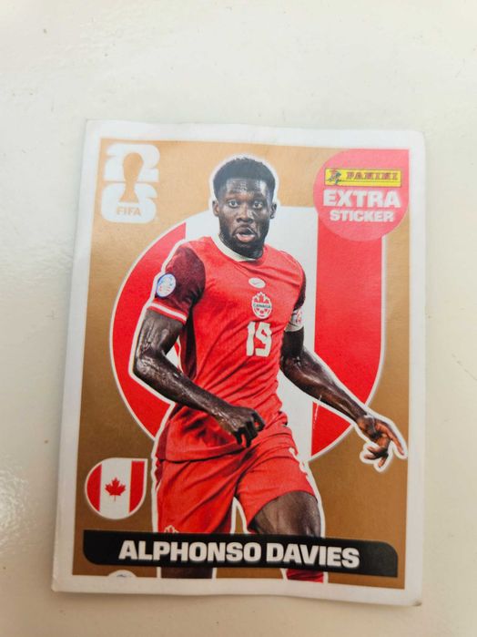 Cromo Mundial 2026 Extra Sticker Alphonso Davies