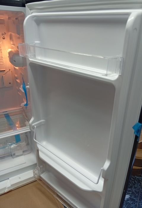 Frigorífico KitchenBrothers 88L Preto | Novo na Caixa
