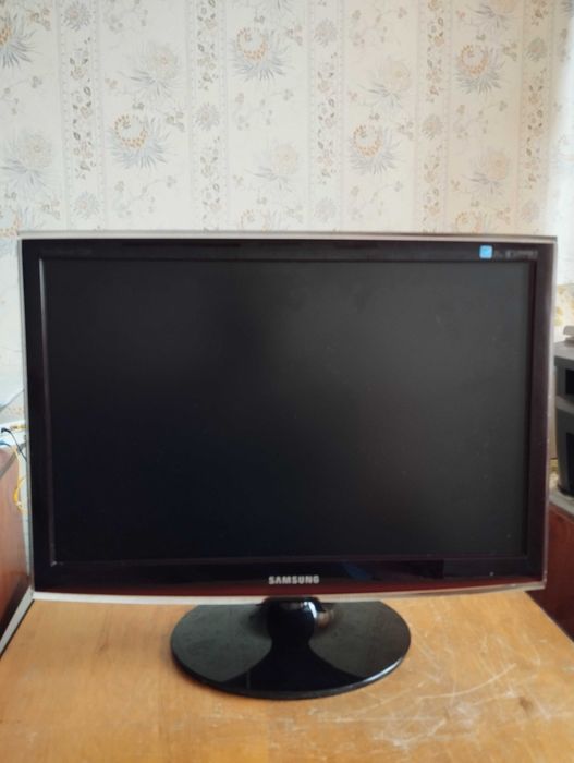 Монітор Samsung SyncMaster T220 LS22