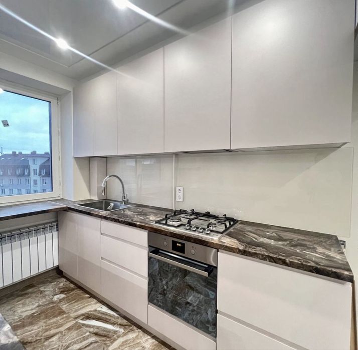 Продам 3к 2уровня квартиру жк Лазурный Центральный рынок новострой