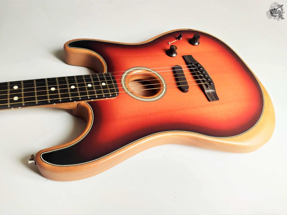 Новий Fender® American Acoustasonic Stratocaster 2021 Sunburst