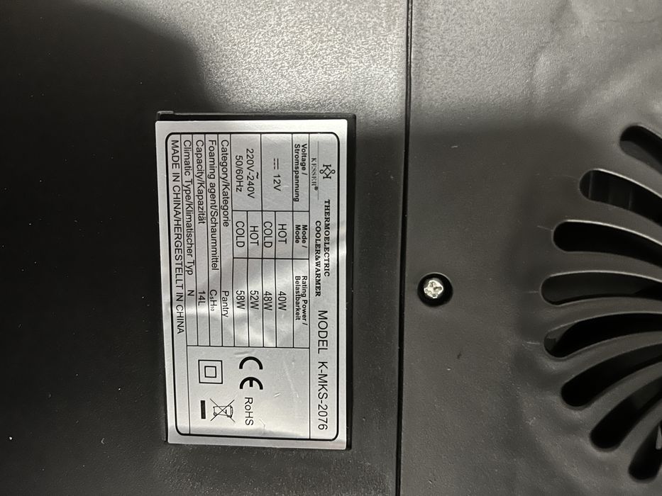 Nowa lodówka piękna czarna 15l