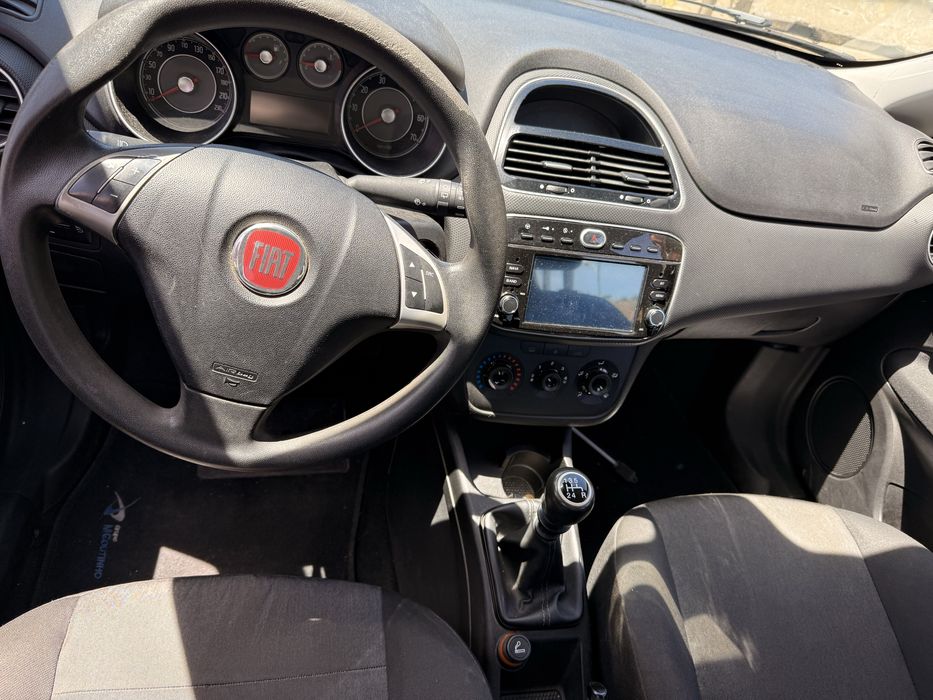Fiat Punto Evo muito novo