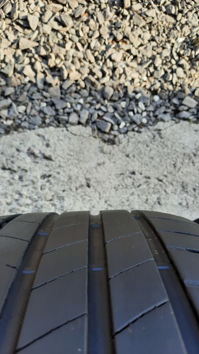 Bridgestone 255/45 R18 Turanza 2021