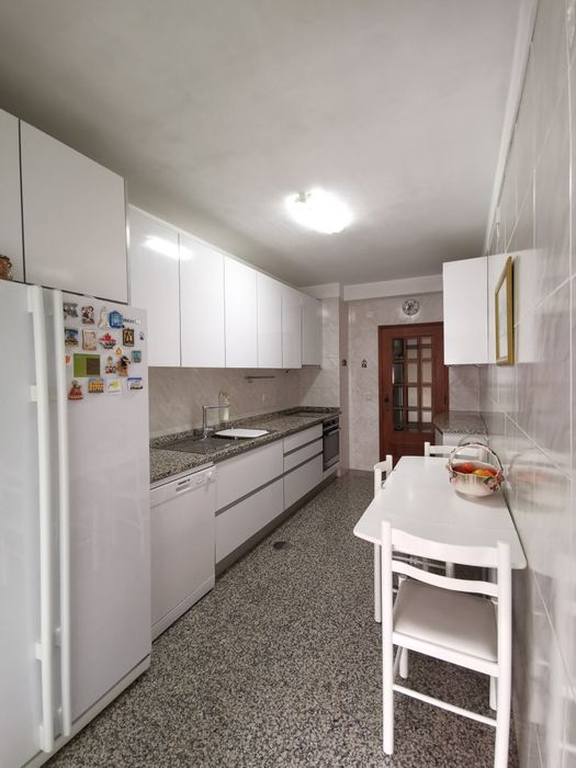 Apartamento T2+1 Circunvalação