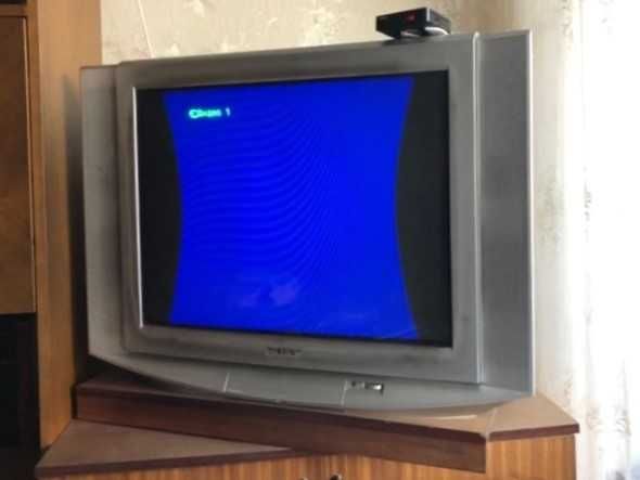 Телевізор Sony Trinitron Wega KV-29KV DZ29. Діагональ 70 см, б/в
