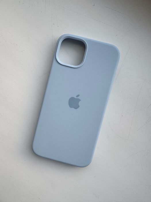 Чохли на iphone 13