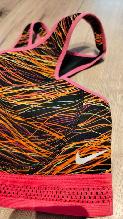 Sprzedam ubrania Nike