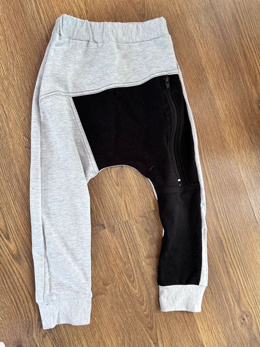 Spodnie baggy chłopięce 104 rozm firmy Tuliski