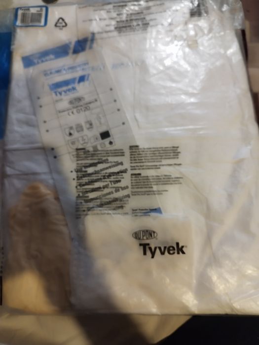 Защитная одежда Tyvek