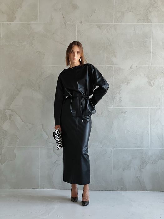 Новий костюм Українського бренда з еко шкіри