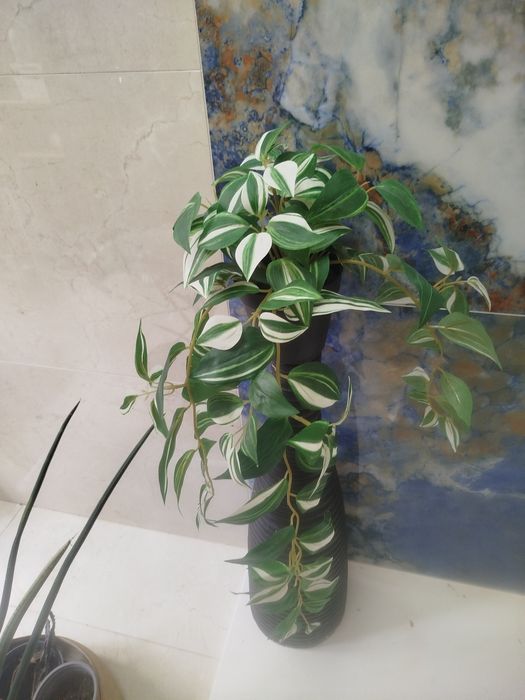 Pack 4 Plantas Artificiais Suspensas – Ideal para Casa de Banho / Interiores