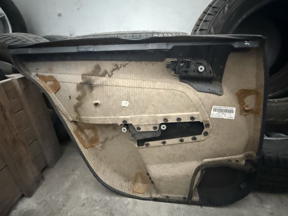 Forra / Painel de Porta Traseira Direita Opel Astra H