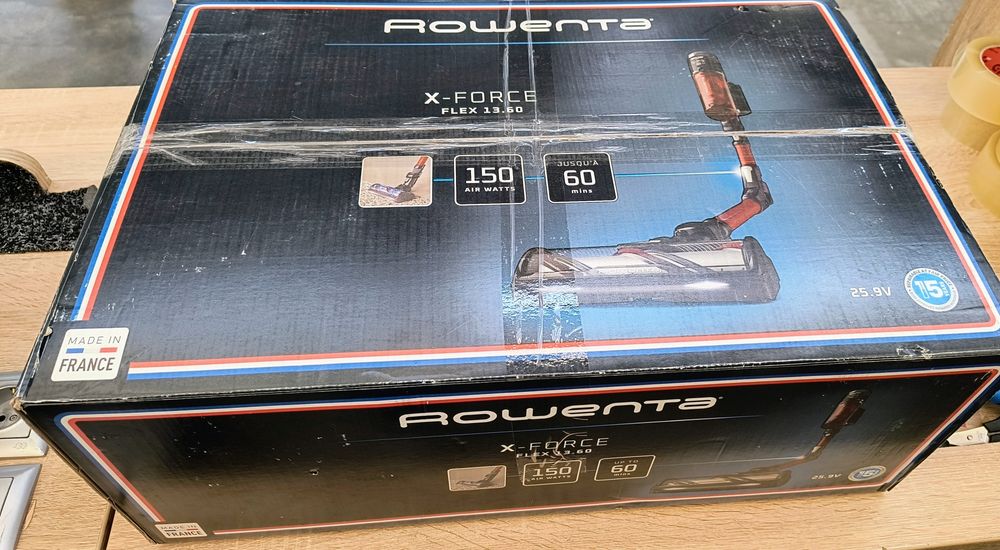 Продам новый аккумуляторный пылесос   Rowenta RH9AD1WO