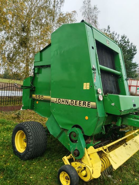 Prasą John Deere 590 zamiana