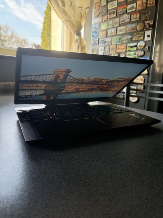 Laptop OMEN by HP