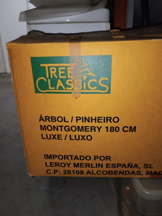 Árvore de Natal com 1,80 altura