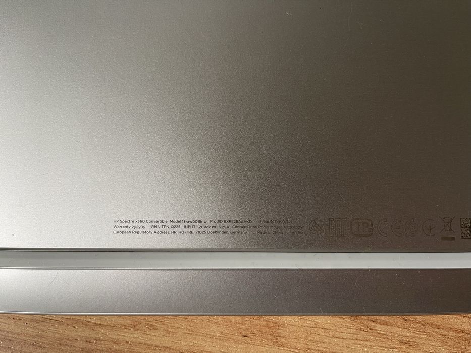 HP Spectre x360 13-aw0015nw – 16 GB RAM / 1 TB SSD / 4K OLED Touch