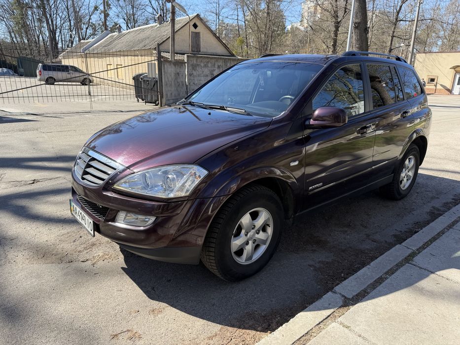 Продам ssangYong Kyron 2.0 дизель 2009 р.
