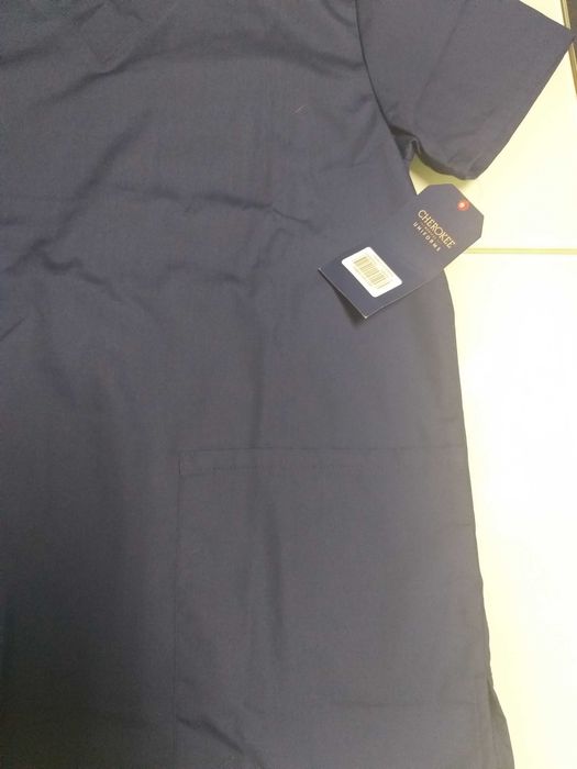 Uniforme de saúde novo