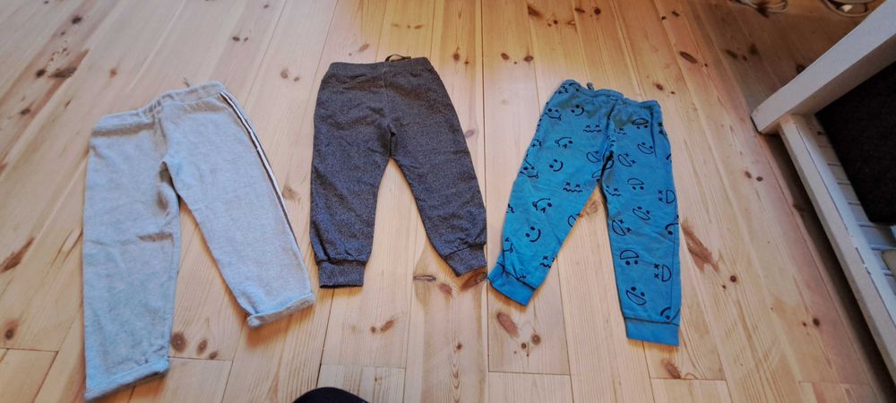 104 3 / 4 lata Cool Club komplet 3 spodni dresowych dla chłopca l